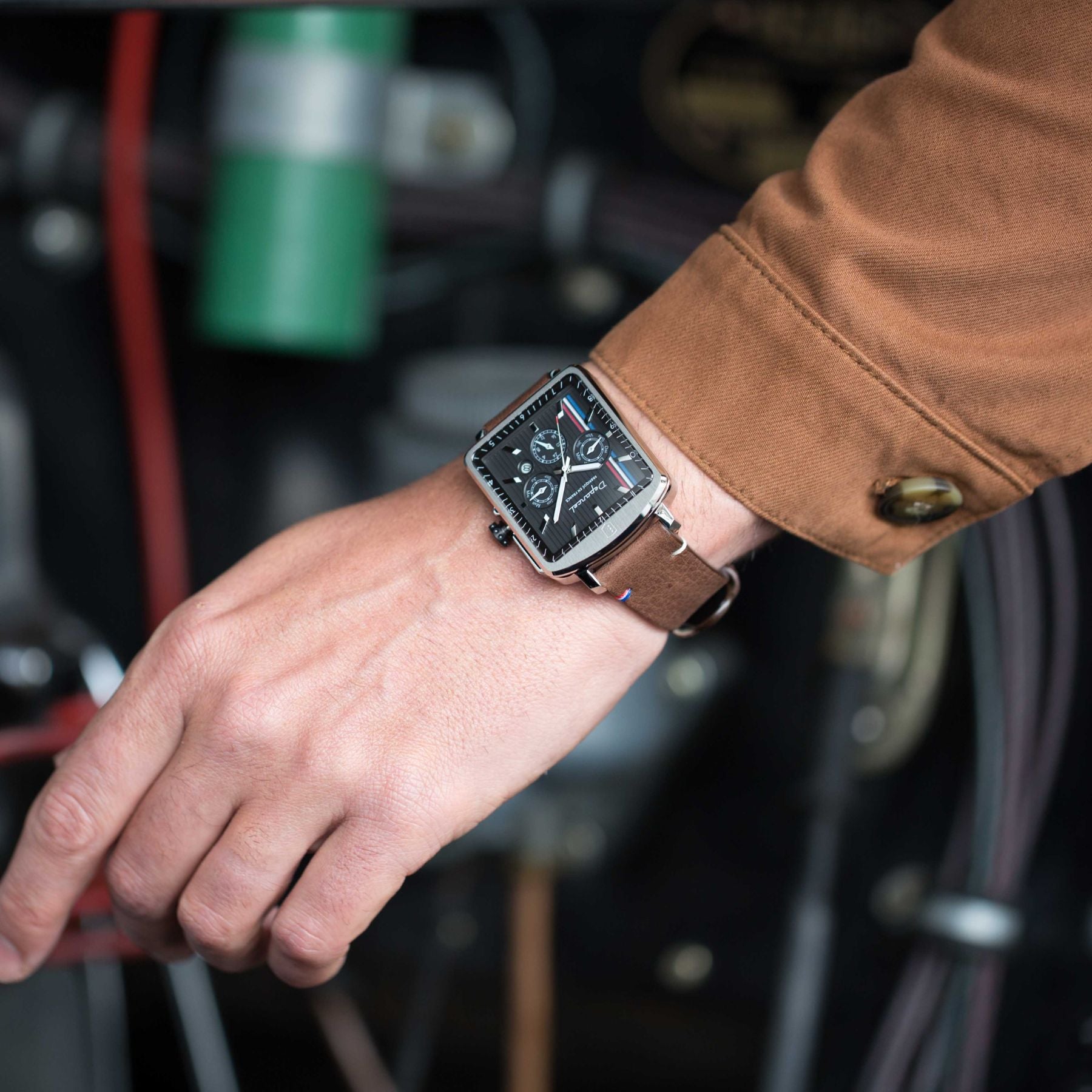 Depancel - Renaissance -portee_-_montre_fran_aise_homme_automatique