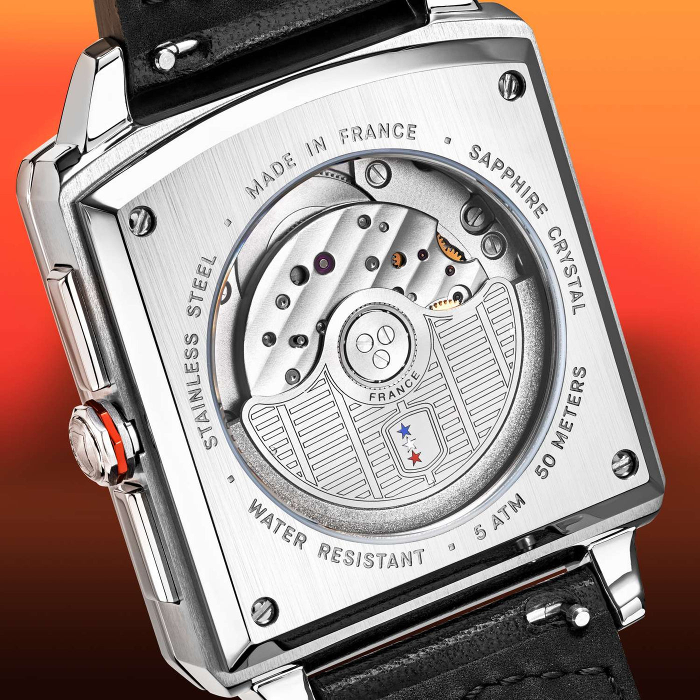 Serie-P  - 80s - montre française homme automatique - calendrier carré_backcase